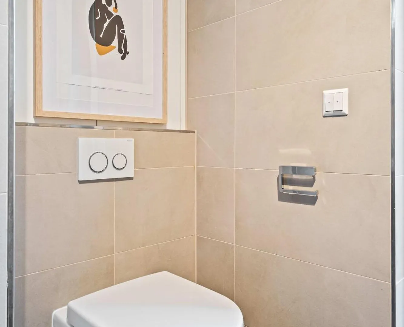 Elegant Comfort Modern Apartment In Limpertsberg Luxembourg