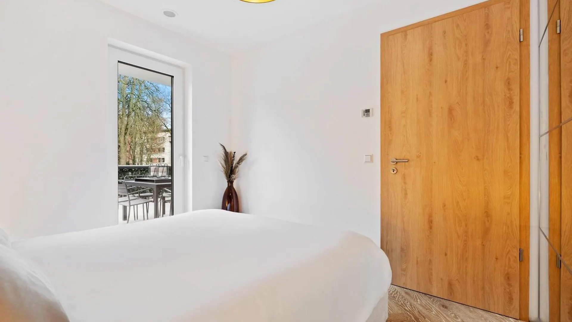 Elegant Comfort Modern Apartment In Limpertsberg Luxembourg Luxembourg