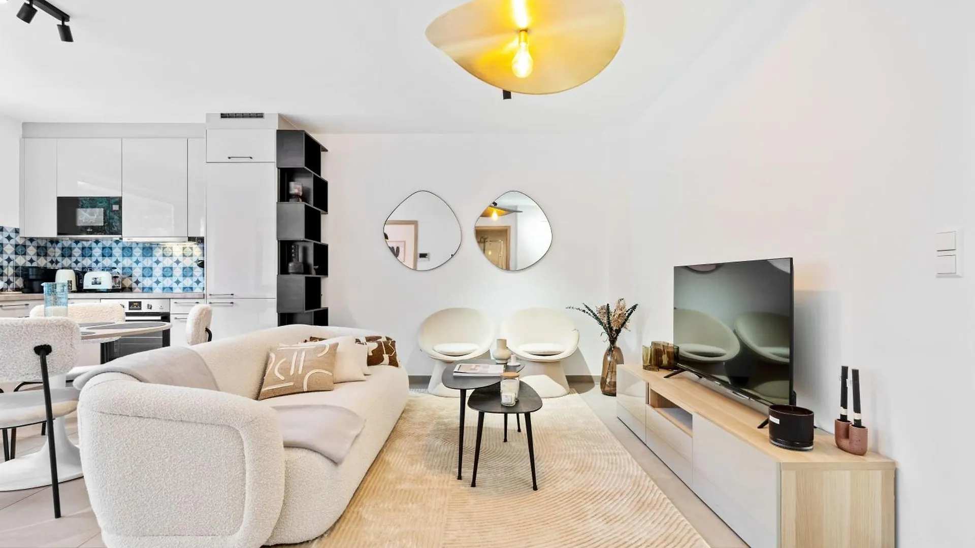 Elegant Comfort Modern Apartment In Limpertsberg Luxembourg