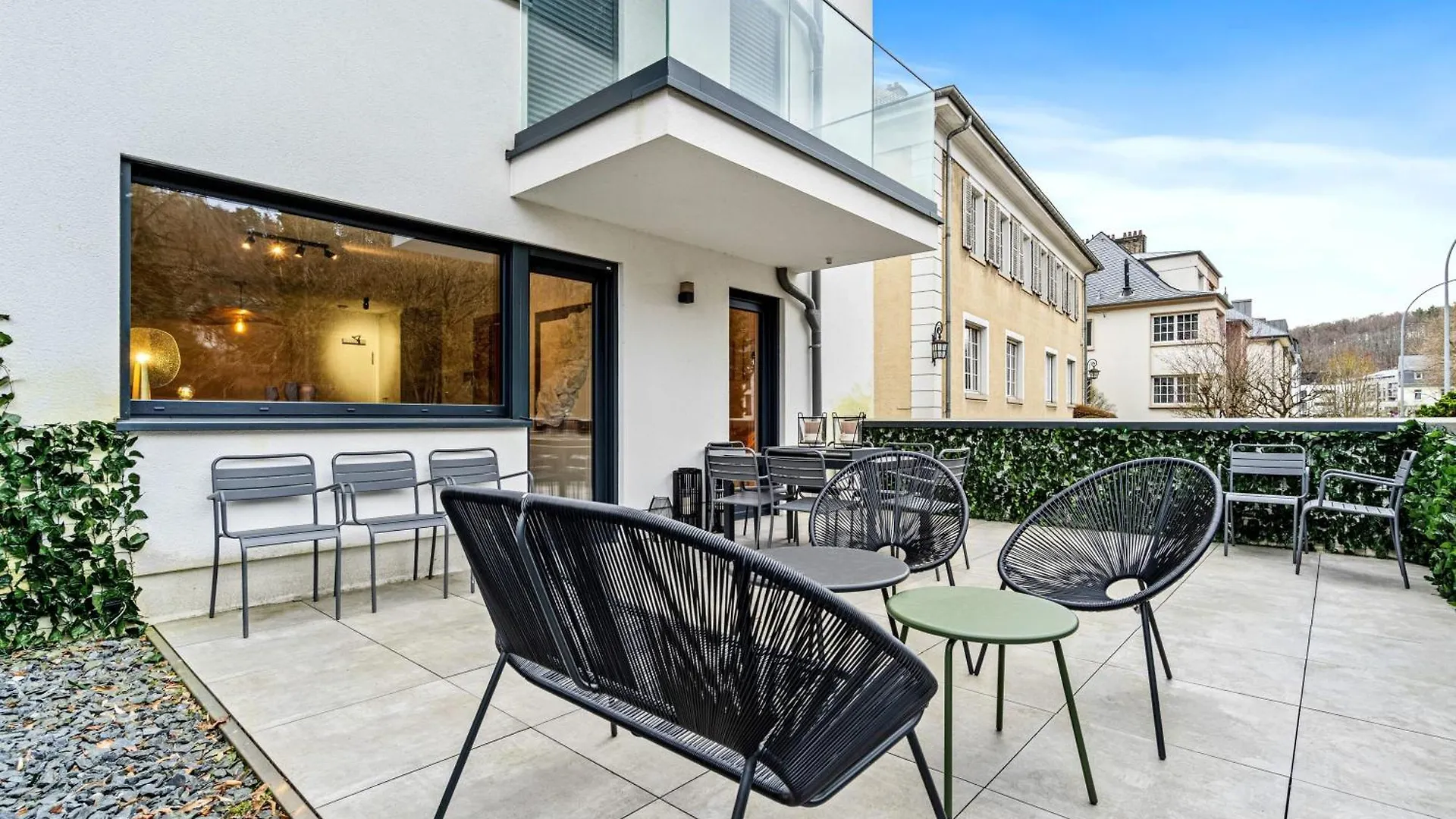 Elegant Comfort Modern Apartment In Limpertsberg Luxembourg